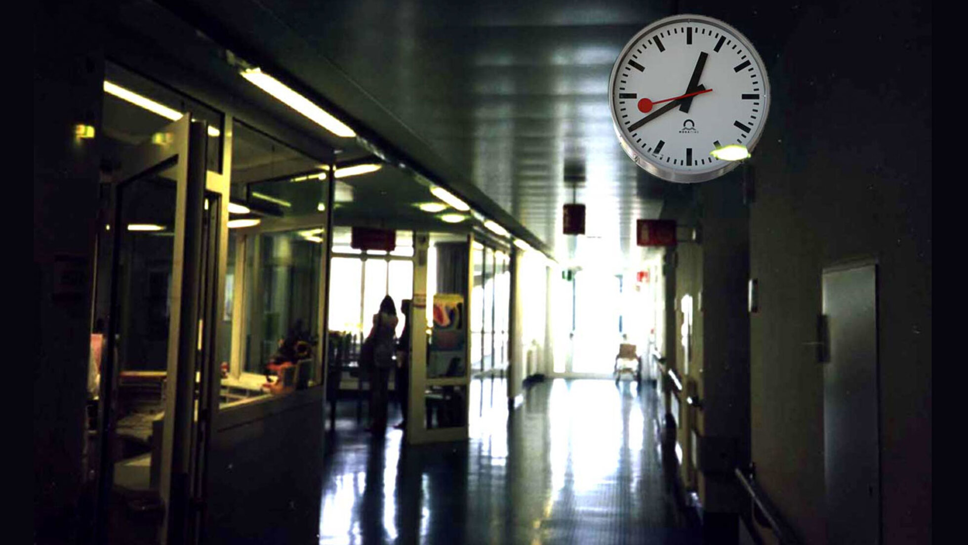 Schumacher Clavadetscher – Glücksuhr – Kunst am Bau, Spital Meran
